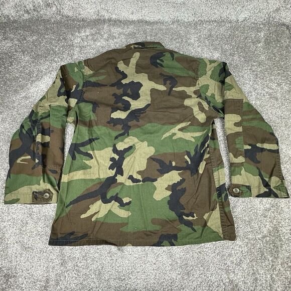 US Army Woodland Bomber Jacket Mens Medium Green Camo Outdoors 90's Y2K - Picture 5 of 5